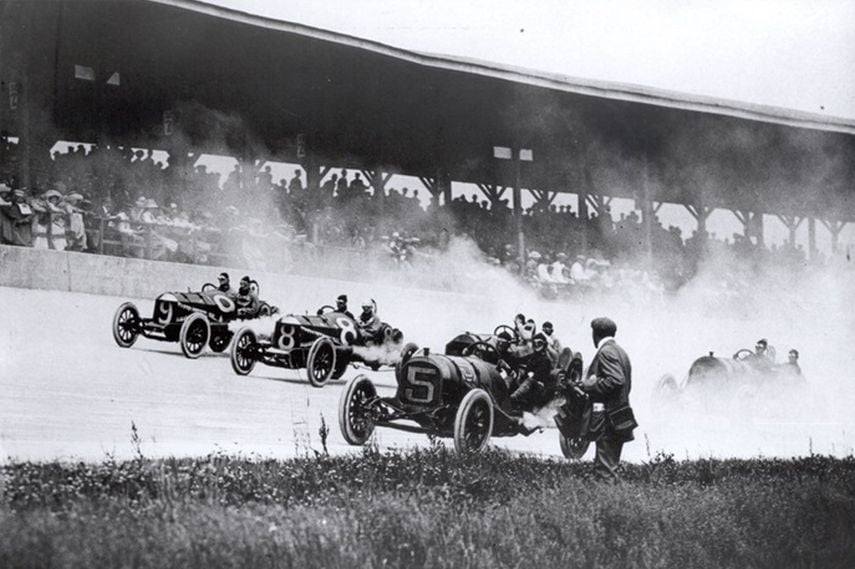 Indianapolis Motor Speedway, Indianapolis 500, 1911, black and white