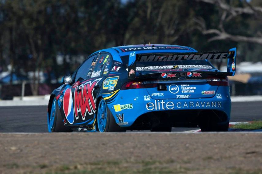 FordFGXFalcon-2015-Mostert