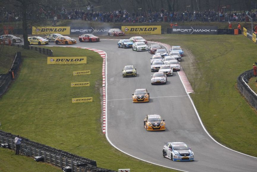 2016 British Touring Car Championship, race 1, Brands Hatch