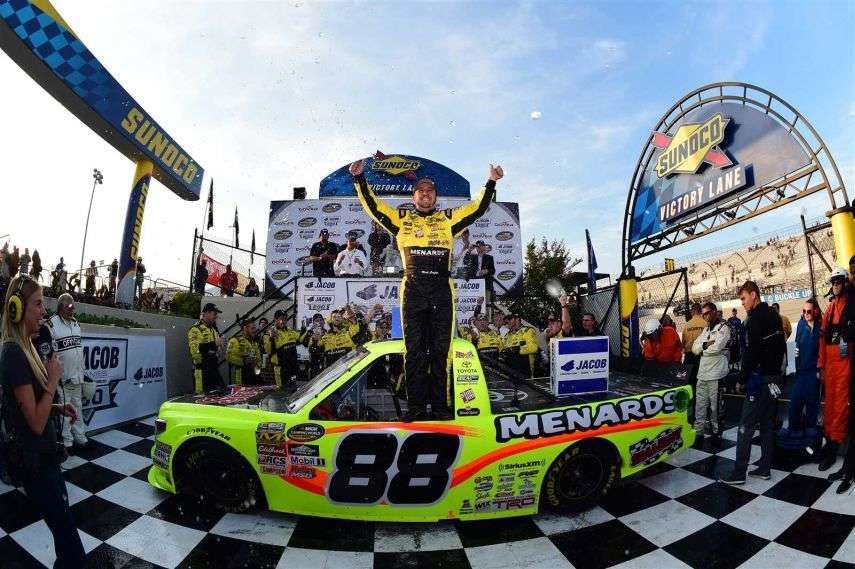 Matt Crafton, NASCAR Truck Series, Dover