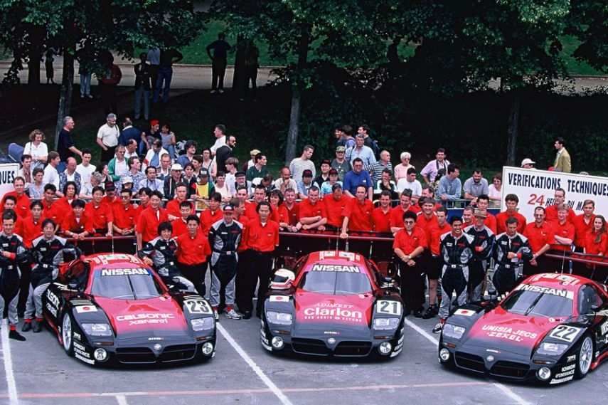 Three R390 GT1s at 1997 Le Mans 24h Nissan R390 GT1, 1997 24 Hours of Le Mans