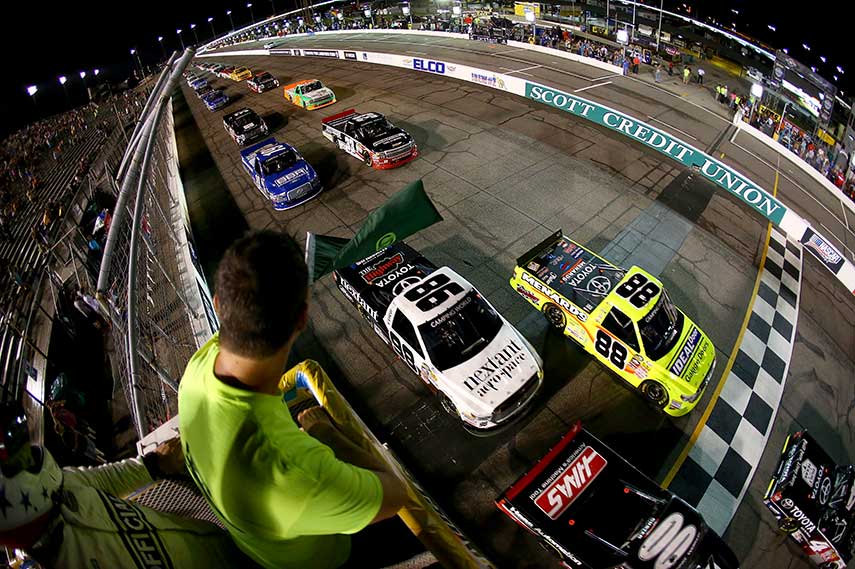 NASCAR Camping World Truck Series NASCAR Camping World Truck facebook nhra raceway news open event schedule illinois 2017 email