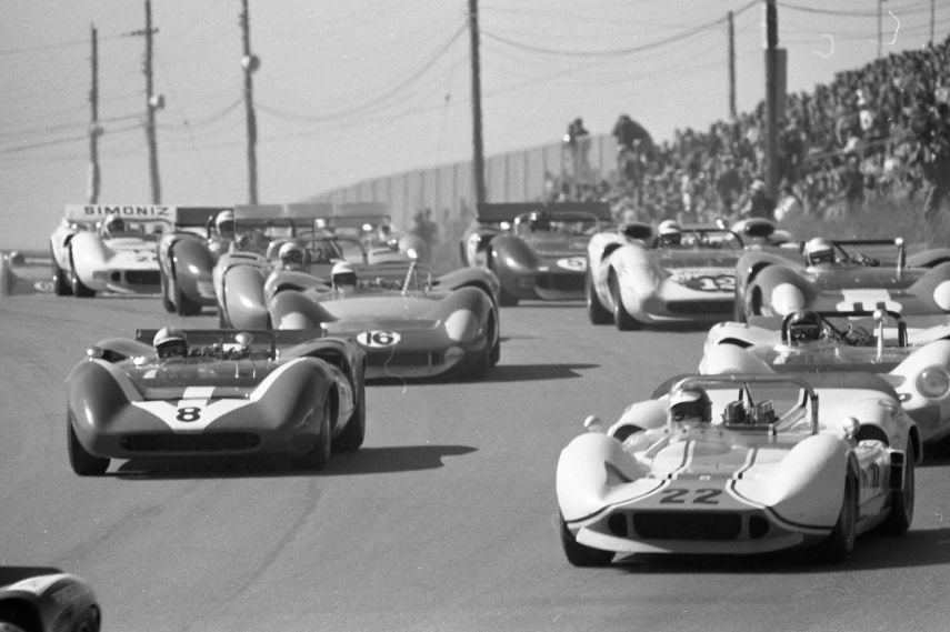 B&W photo of the start of 1967 Can-Am Race at Canadian Tire Motorsport Park