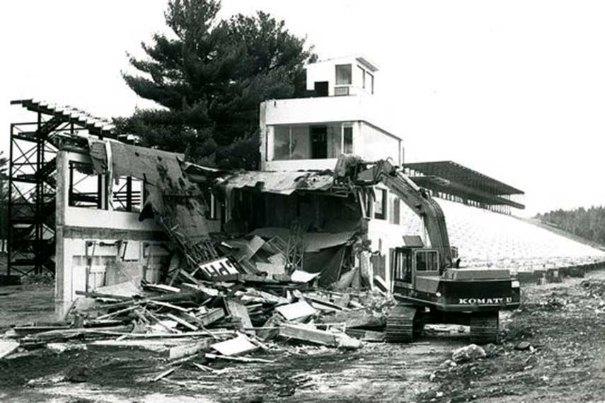 New Hampshire Motor Speedway reconstruction, black and white