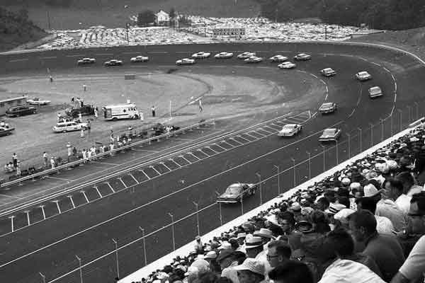 Bristol Motor Speedway first race 1961, black and white