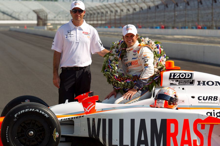 Bryan Herta and Dan Wheldon in 2011