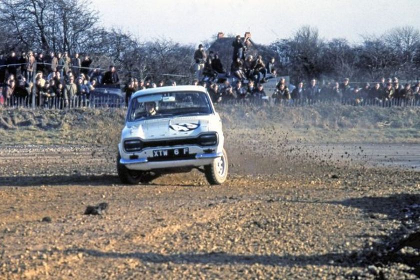 Tony Chappell racing at Lydden rallycross 1968 