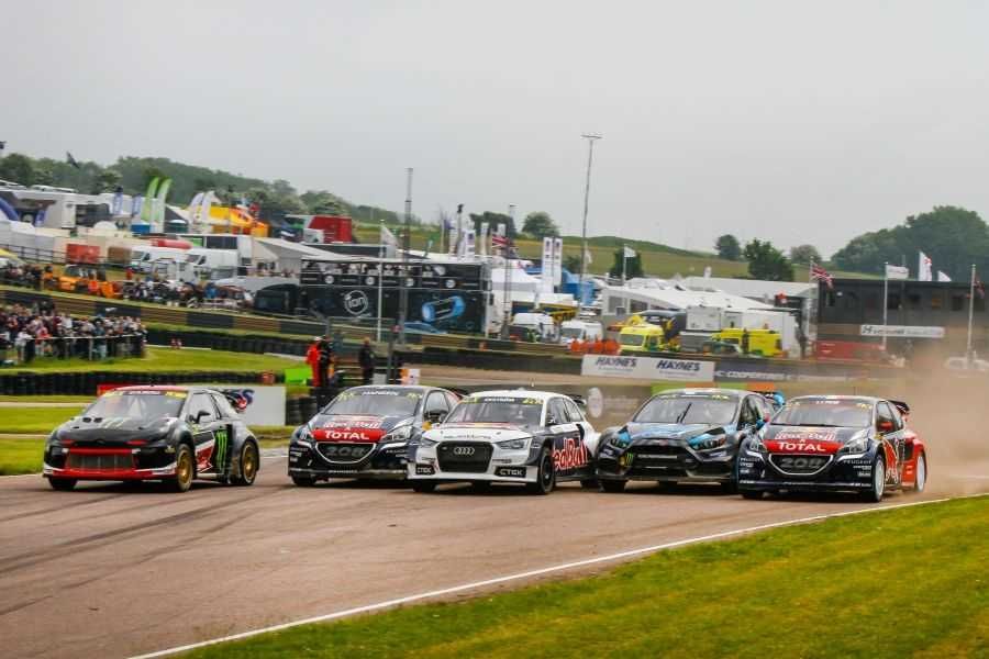 Circuit World RX race start Lydden Hill Race Circuit World RX race start