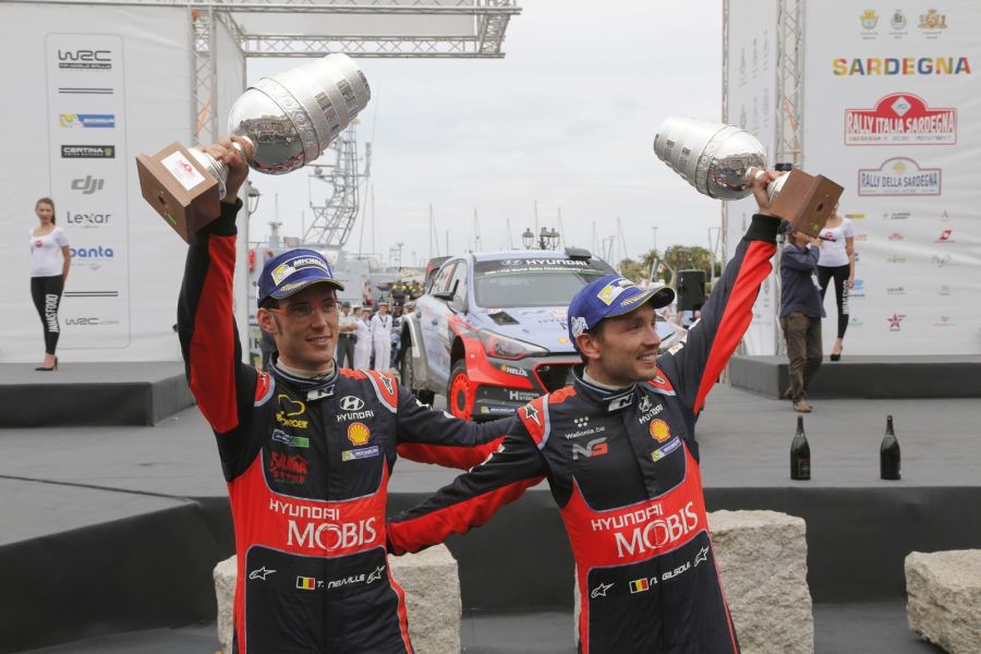 Thierry Neuville and Nicolas Gilsoul at 2016 Rally Italia Sardegna