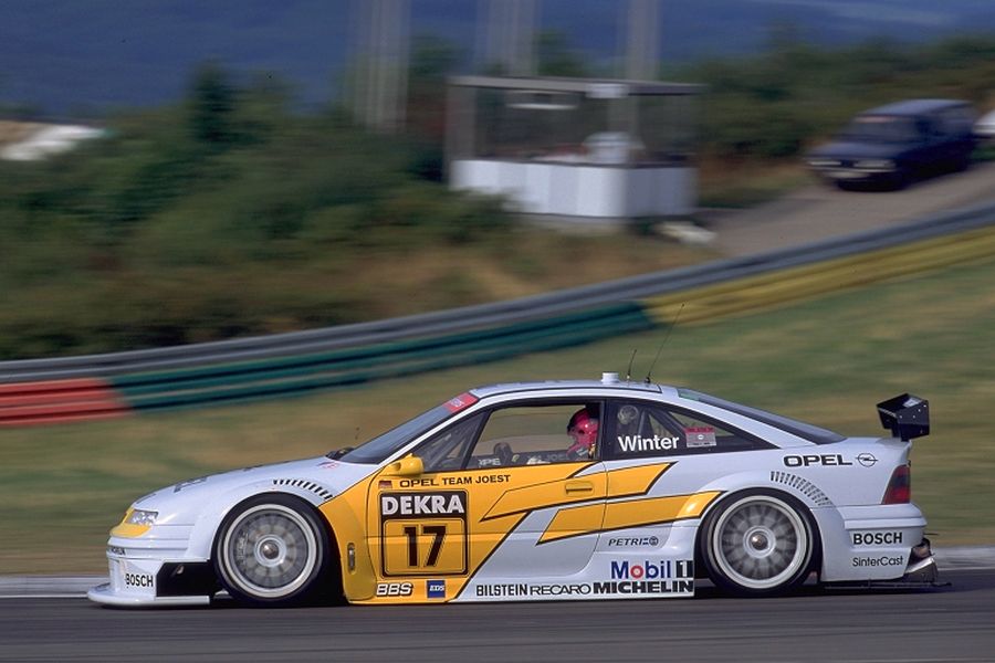 John Winter in the #17 Opel Calibra V6, 1994 DTM