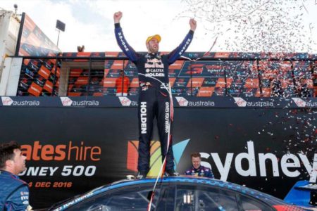 Shane van Gisbergen, Sydney Motorsport Park victory, 2016 V8 Supercars Championship