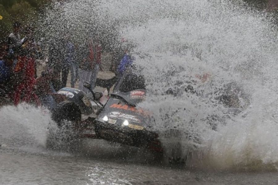 2017 Dakar Rally, Tim Coronel splash