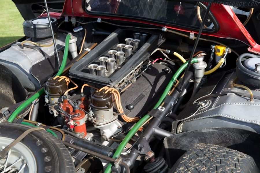 Ferrari 250 LM, under the hood, 3.3-litre engine 
