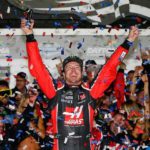 Kurt Busch wins 2017 Daytona 500