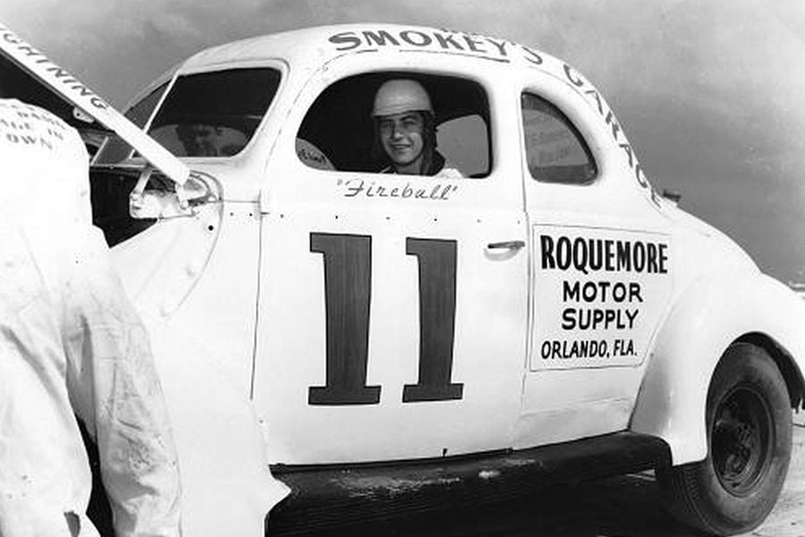 Fireball Roberts in the #11 Ford in the early 1950s