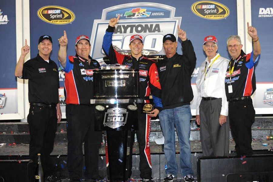 Trevor Bayne and WBR team after 2011 Daytona 500 victory