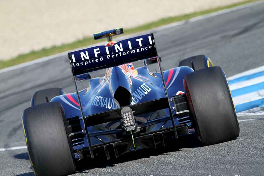 infiniti red bull racing rb8 renault