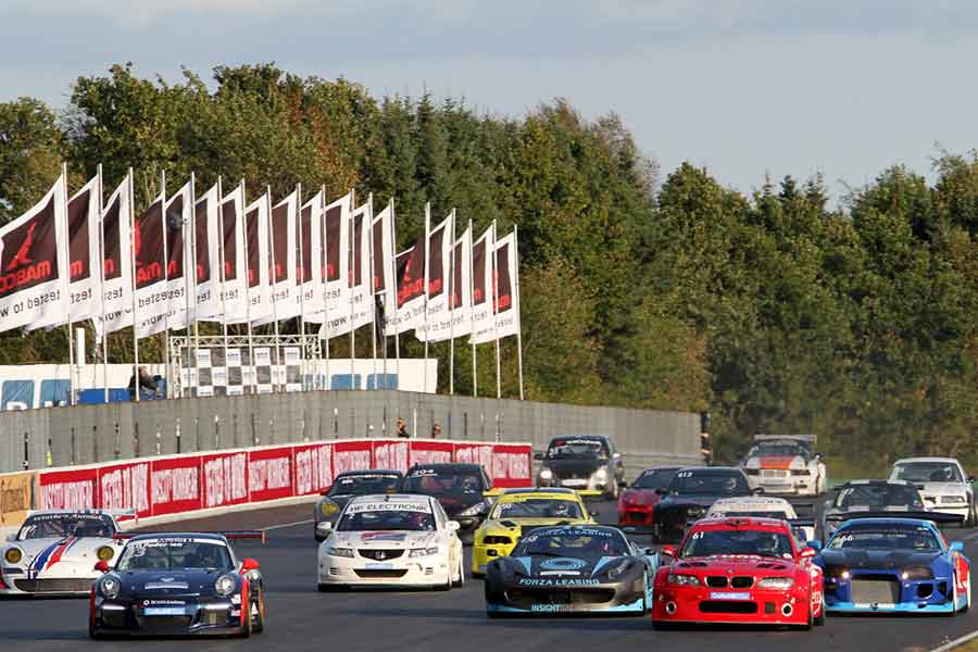 Special Saloon Cars race FDM Jyllandsringen Silkeborg til facebook motorsport kontakt rss adresse bliv nye fdms nyhedsbreve arrangementer
