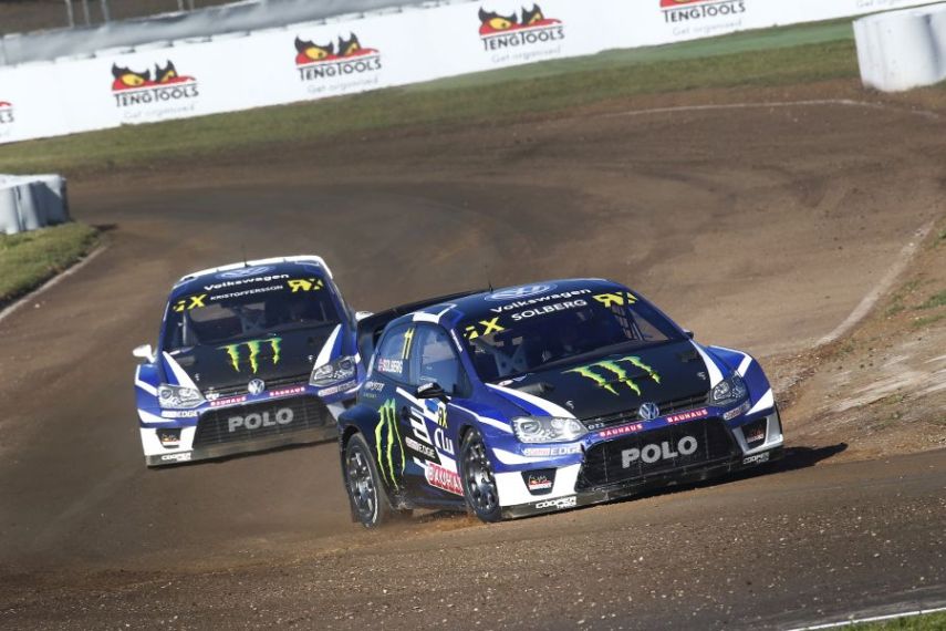 Both cars of PSRX Volkswagen Sweden participated in final