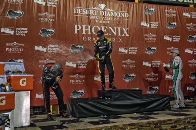 Simon Pagenaud podium Phoenix 2017