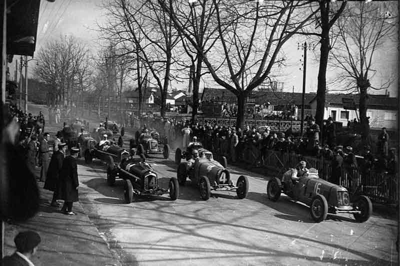 Pau Grand Prix 1935 france contact course street renault club historique sud 2017 cup crash
