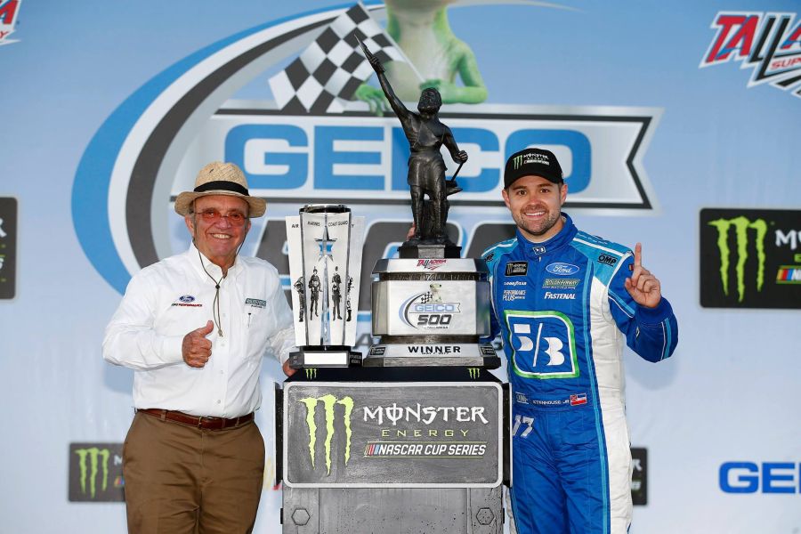 Jack Roush and Ricky Stenhouse Jr after 2017 Geico 500 victory