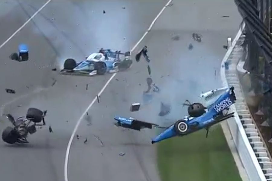 Scott Dixon's crash at Indianapolis 500