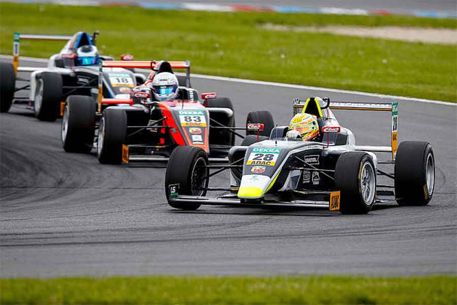 Kim Luis Schramm, 2017 ADAC Formula 4