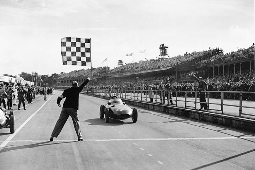 Stirling Moss finish at 1957 British Grand Prix