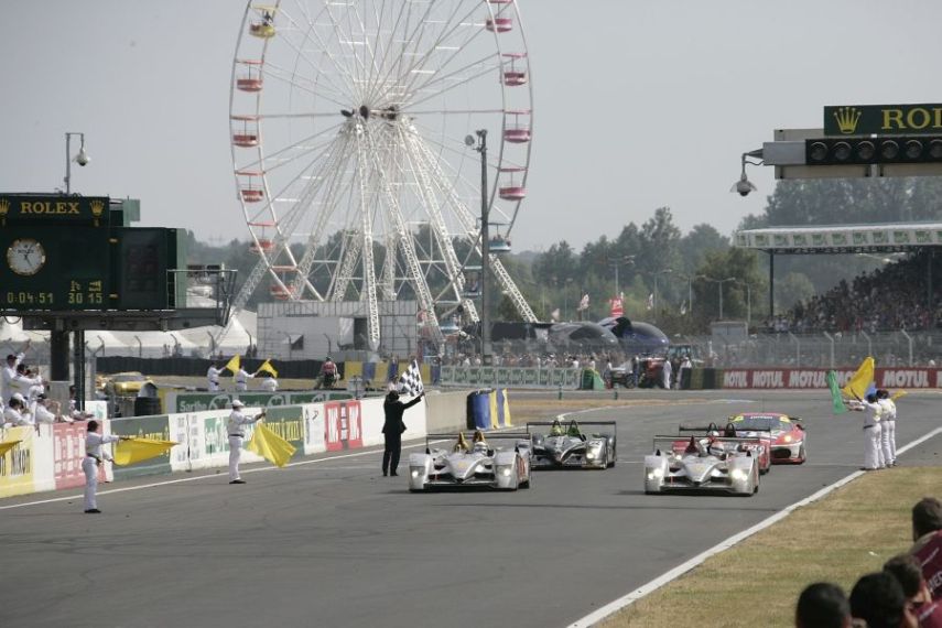 Audi R10 TDI finishing 24h Le Mans in 2006