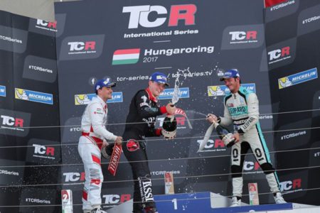 TCR Series 2017 podium