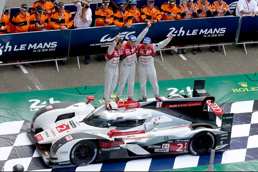 Audi Mans 2014 hours lap record toyota qualifying team racing news kobayashi wec set new