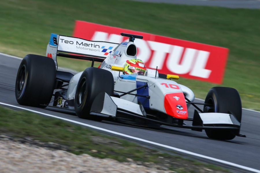 Alex Palou had a great debut weekend in the Formula V8