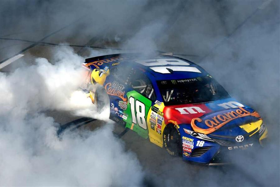 Kyle Busch wins at Pocono Raceway