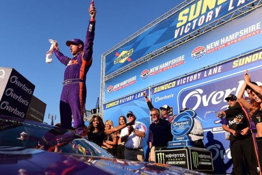 Denny Hamlin wins Overton's 301