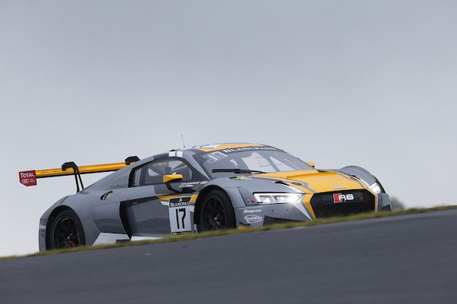 Robin Frijns and Stuart Leonard, #17 Audi R8 LMS