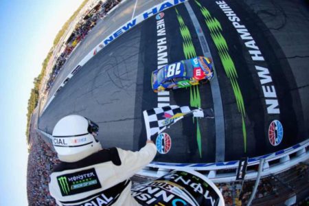 Kyle Busch wins at New Hampshire Motor Speedway