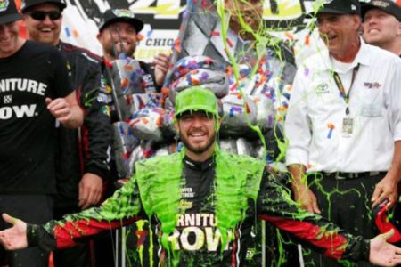 Martin Truex Jr wins Chicagoland 400
