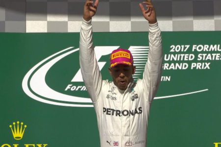Lewis Hamilton wins the 2017 United States Grand Prix