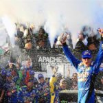 Kyle Busch wins at Dover International Speedway