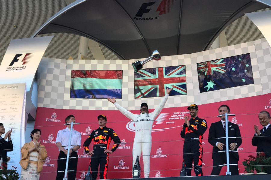 Lewis Hamilton wins the 2017 Japanese Grand Prix