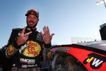 Martin Truex Jr wins at Kansas Speedway