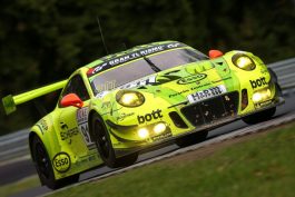 New Porsche 911 Cup Begins Global Motorsport Rollout