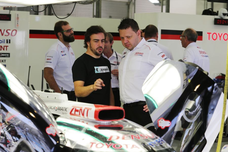 Fernando Alonso (ESP) TOYOTA GAZOO Racing. World Endurance Championship. 6 Hours of Bahrain 19th November 2017 Bahrain International Circuit, Bahrain.