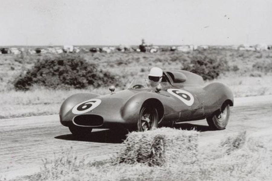 Jack Brabham's Cooper T40 at 1955 Australian Grand Prix at Port Wakefield circuit