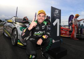 Craig Lowndes wins race 2 of the Tasmania SuperSprint