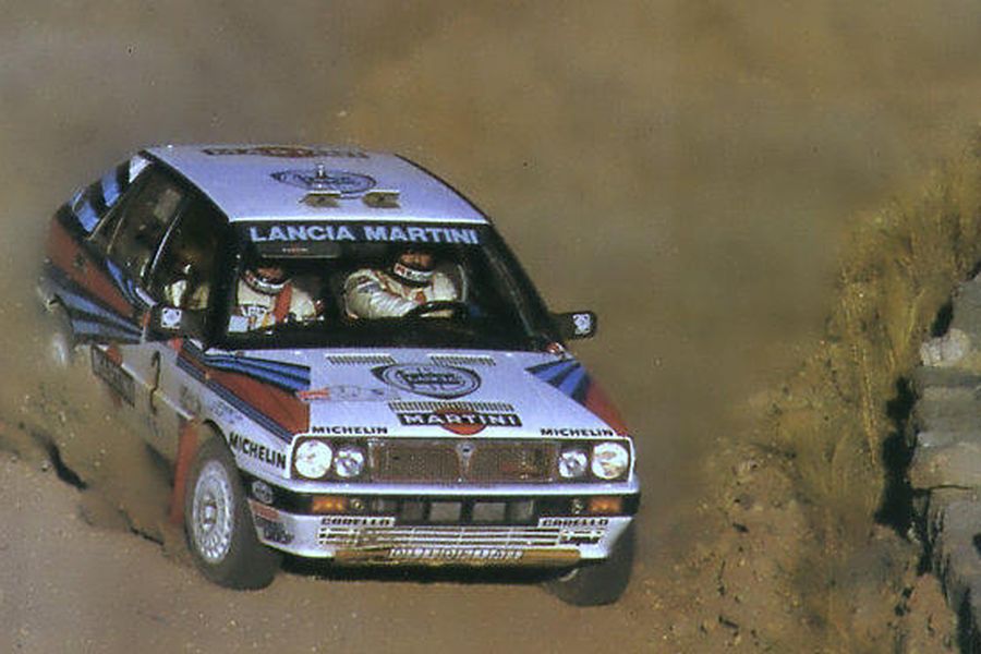 Jorge Recalde in the #2 Lancia Delta Integrale Jorge Recalde, #2 Lancia Delta Integrale, Rally Argentina, 1988