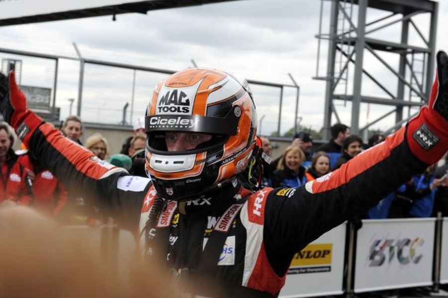 Adam Morgan, BTCC Thruxton