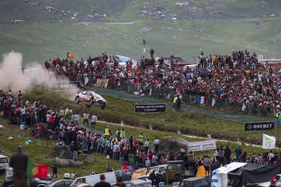 Fafe special stage Rally de Portugal, jump at the famous Fafe special stage