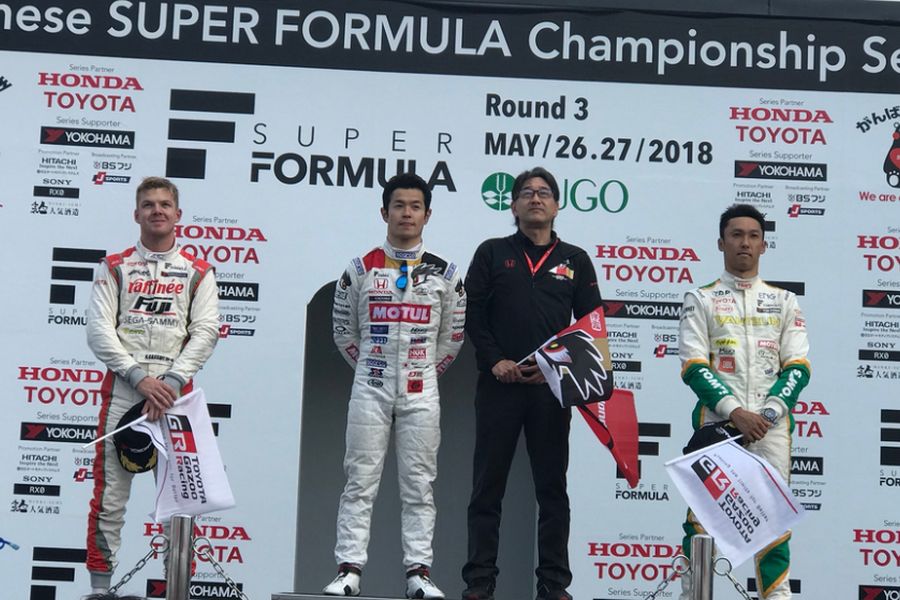 Super Formula Sugo podium